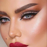 عدسات لاصقة ملونة GLOW VIVID BLUE