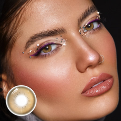 عدسات سيبيل براون اللاصقة الملونة