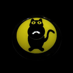 عدسات لاصقة سوداء اللون على شكل قطة هالوين